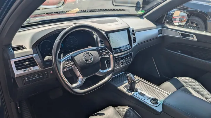 Ssangyong REXTON