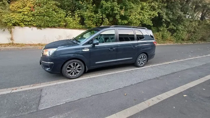 Ssangyong Rodius