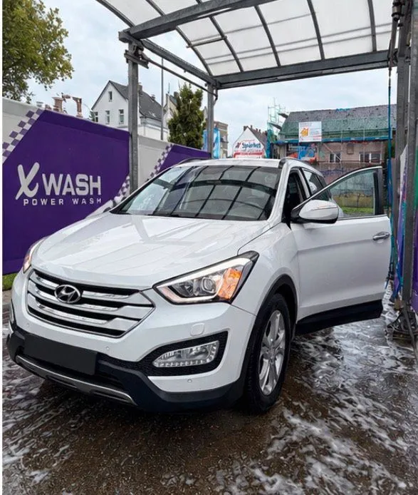 Hyundai Grand Santa Fe