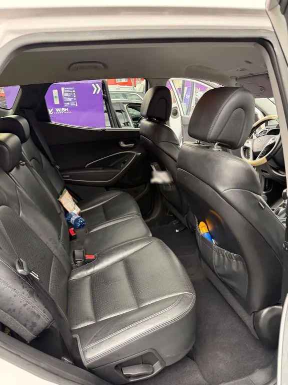 Hyundai Grand Santa Fe