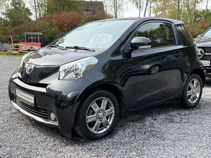 Toyota IQ