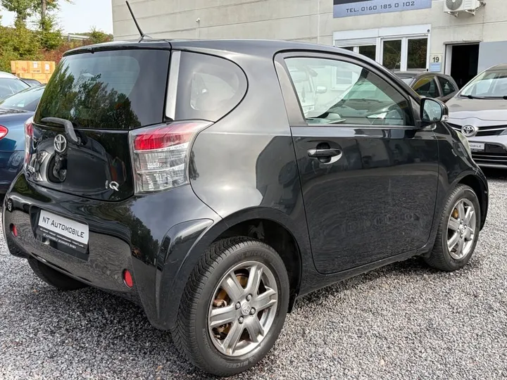 Toyota IQ