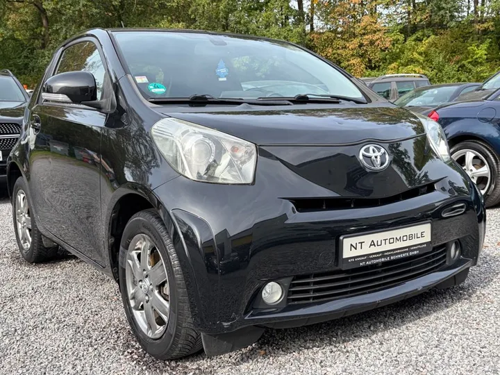 Toyota IQ
