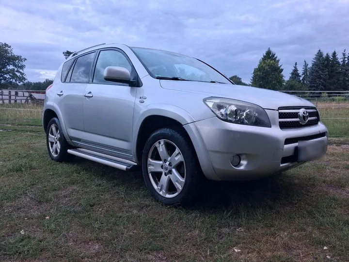 Toyota RAV 4