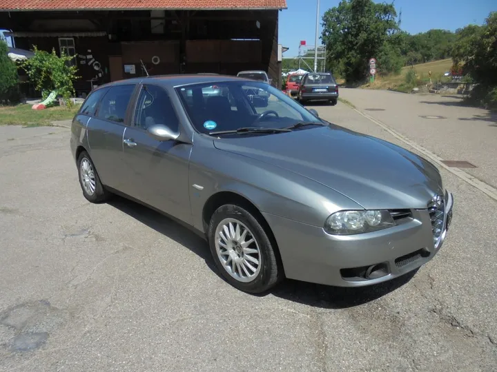 Alfa Romeo 156