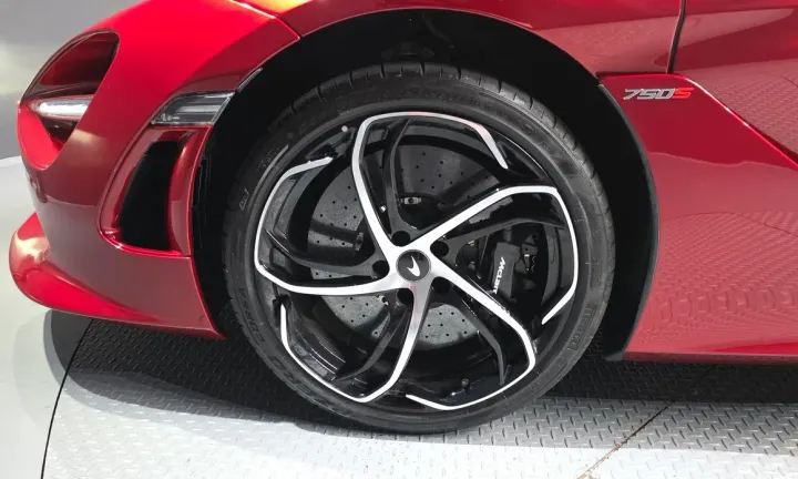 Mclaren 750S