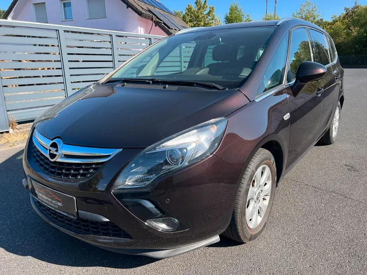 Opel Zafira Tourer
