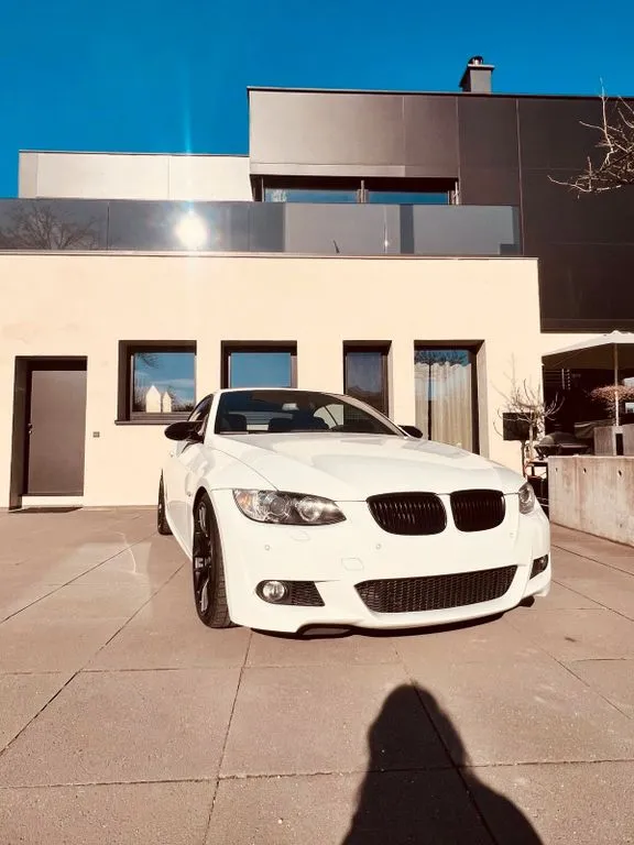 BMW 335