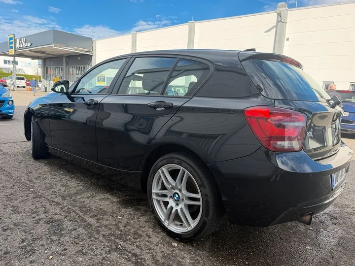 BMW 114
