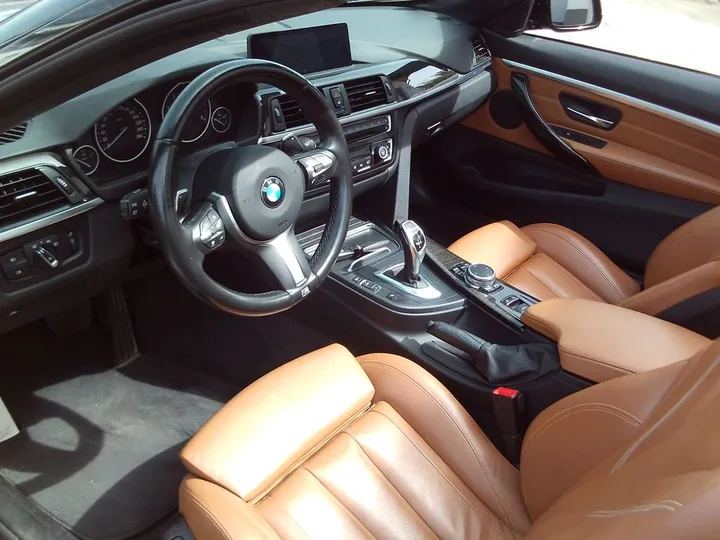 BMW 425