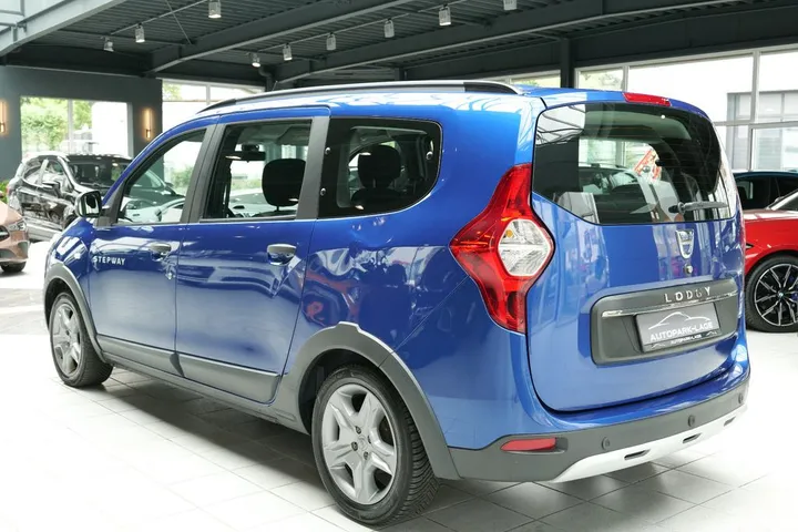 Dacia Lodgy
