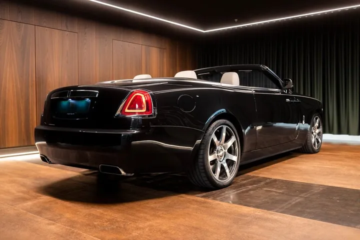 Rolls-Royce Dawn