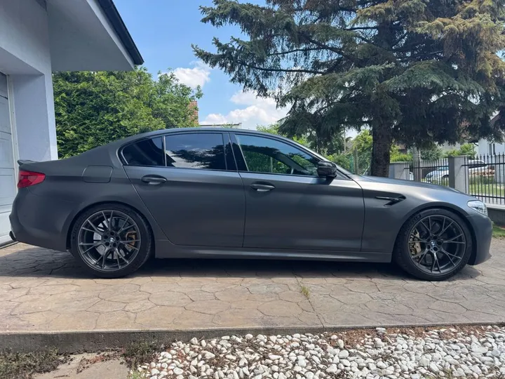 BMW M5