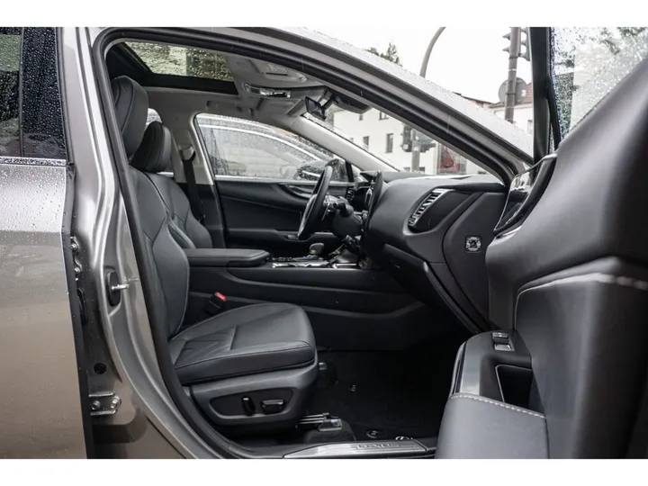 Lexus NX 450h