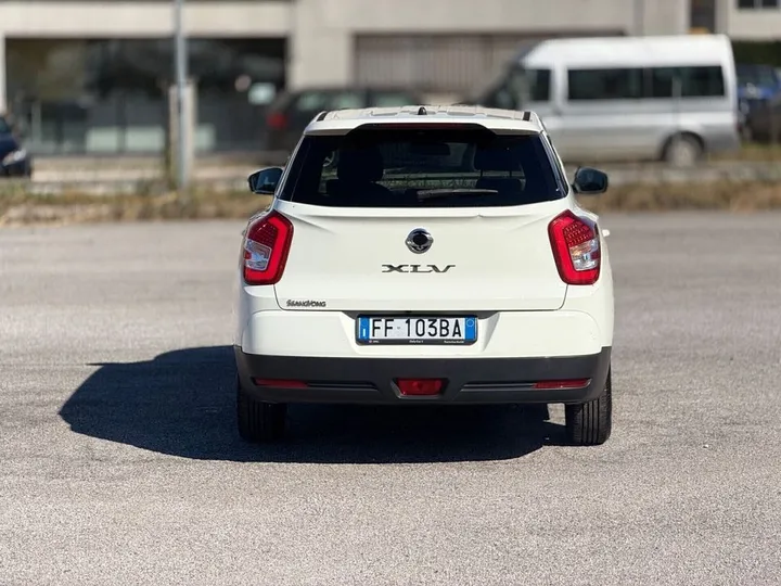 Ssangyong XLV