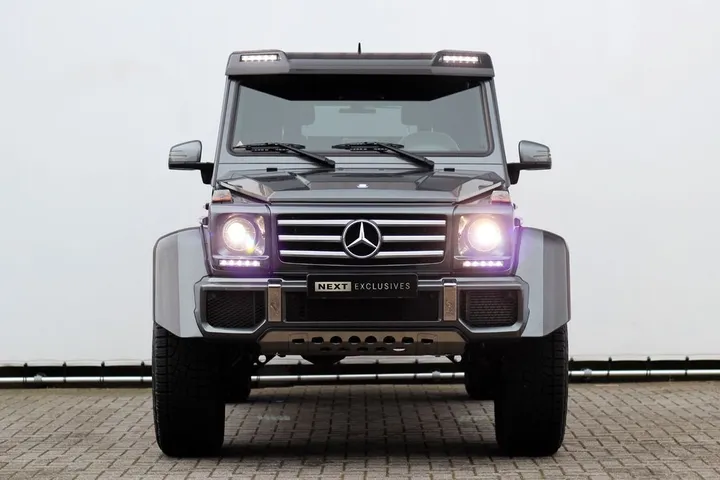 Mercedes-Benz G 500