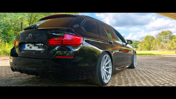 BMW 528