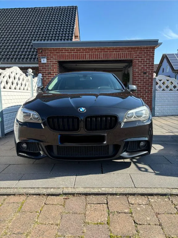 BMW 525