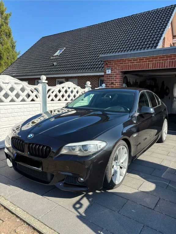 BMW 525