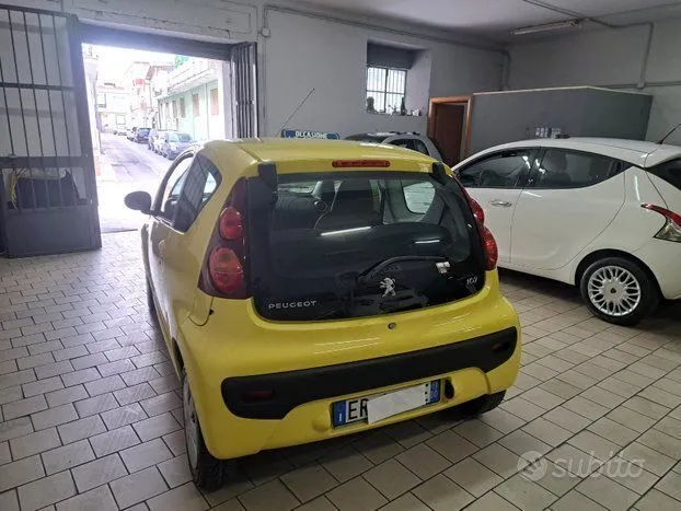 Peugeot 107