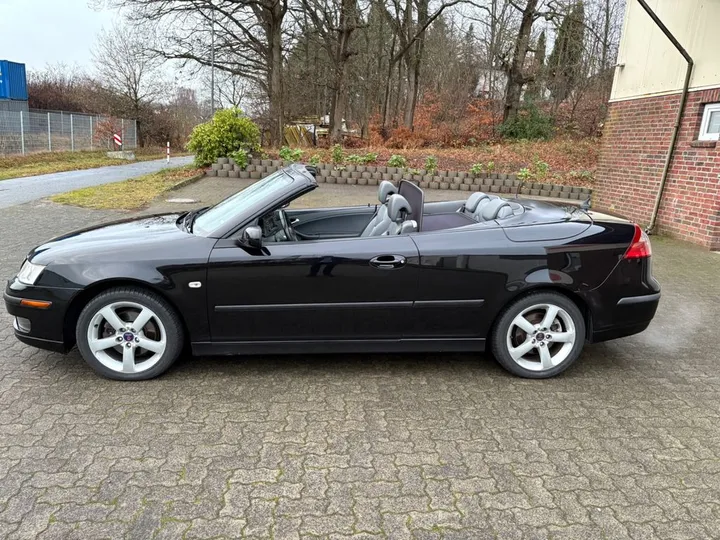 Saab 9-3
