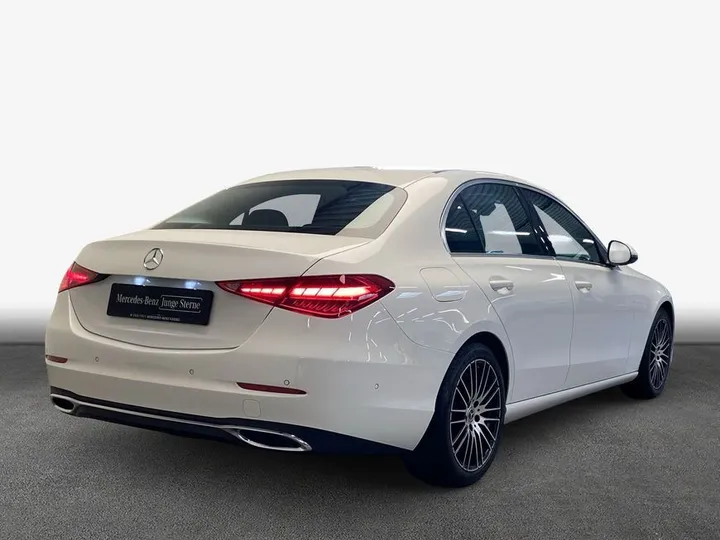 Mercedes-Benz C 180