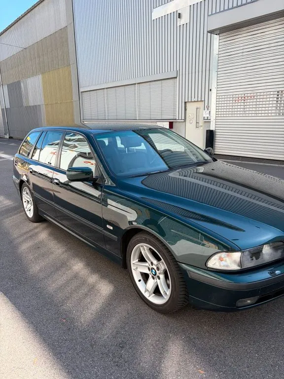 BMW 540