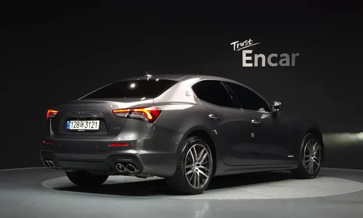 Maserati Ghibli