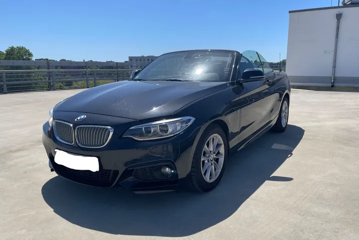 BMW 220