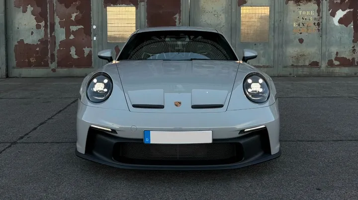 Porsche 992