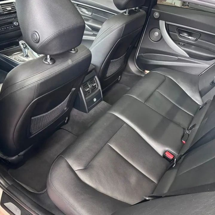 BMW 335
