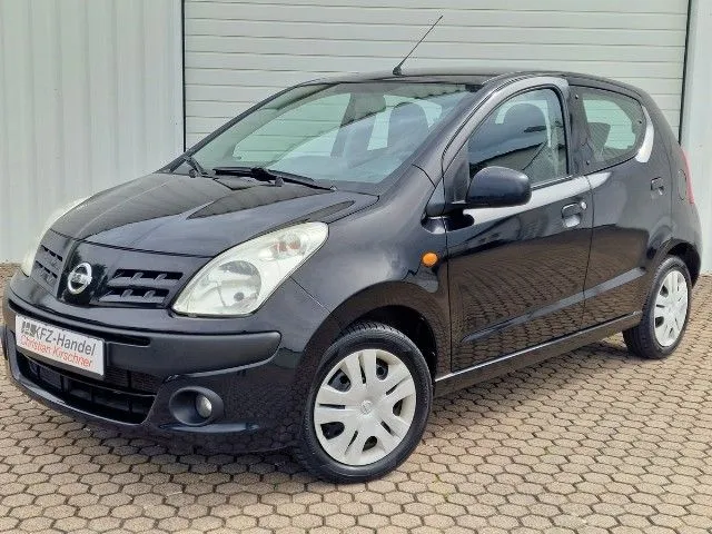 Nissan Pixo