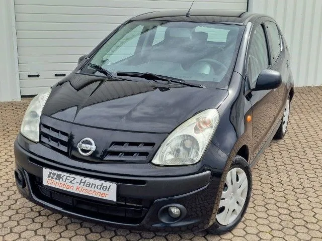 Nissan Pixo