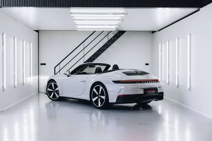 Porsche 992