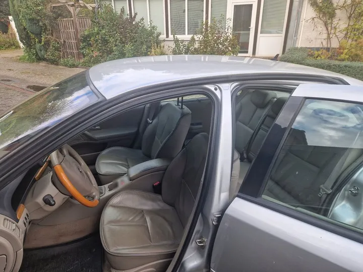 Renault Laguna