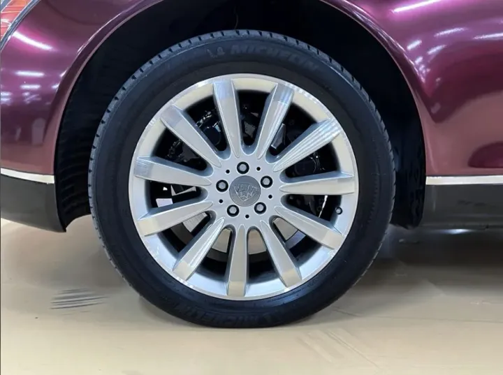 Maybach 62s