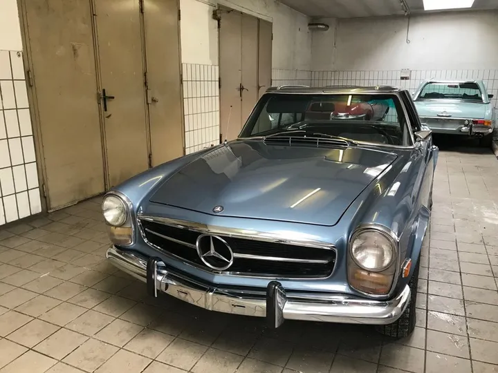 Mercedes-Benz 280