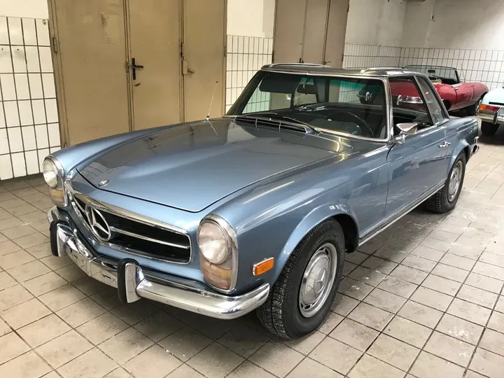 Mercedes-Benz 280