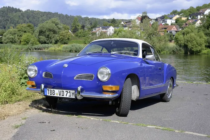 Volkswagen Karmann Ghia