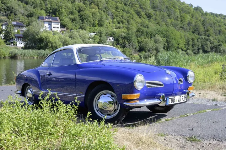 Volkswagen Karmann Ghia