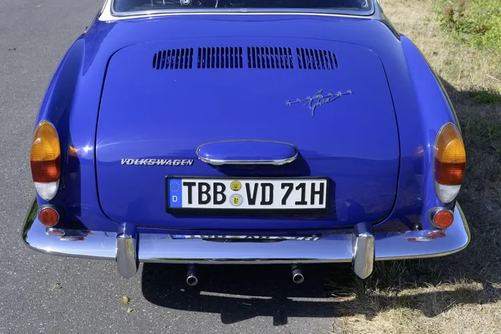Volkswagen Karmann Ghia