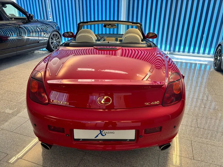 Lexus SC 430