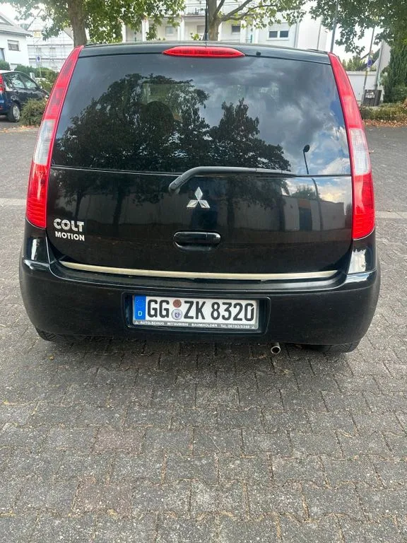 Mitsubishi Colt