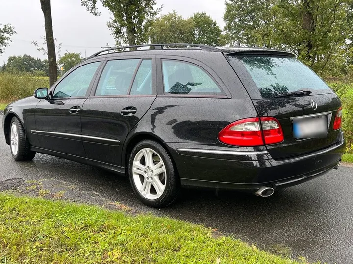Mercedes-Benz E 280