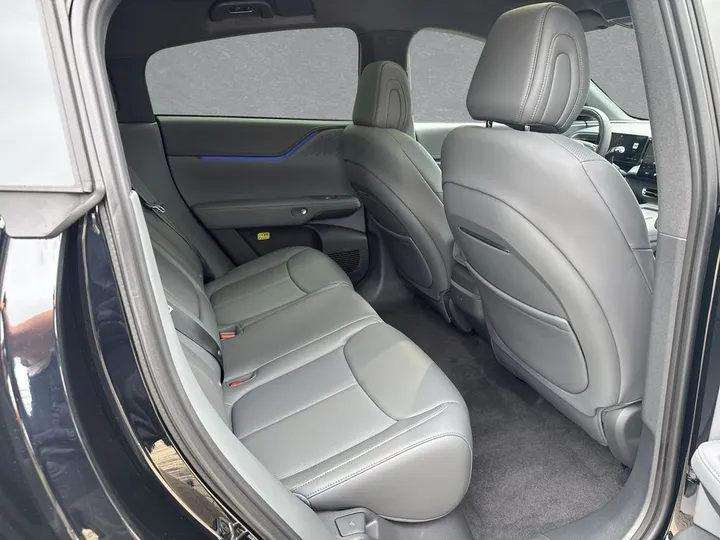XPENG G6