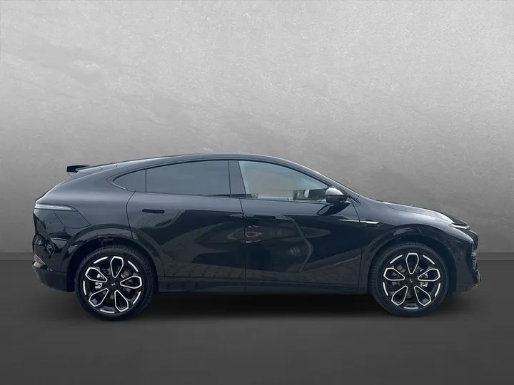 XPENG G6