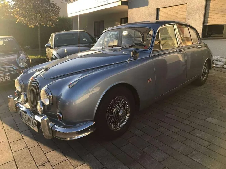 Jaguar MK II