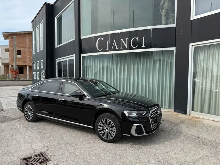 Audi A8