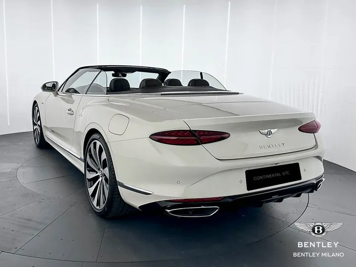 Bentley Continental GTC