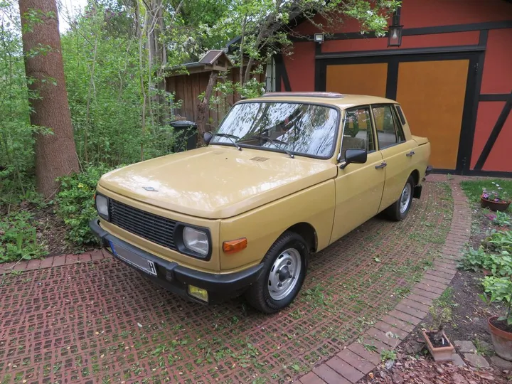 Wartburg 353